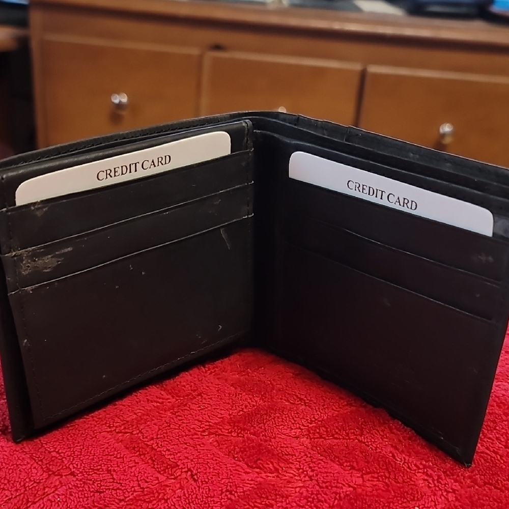Black Leather Bifold Wallet